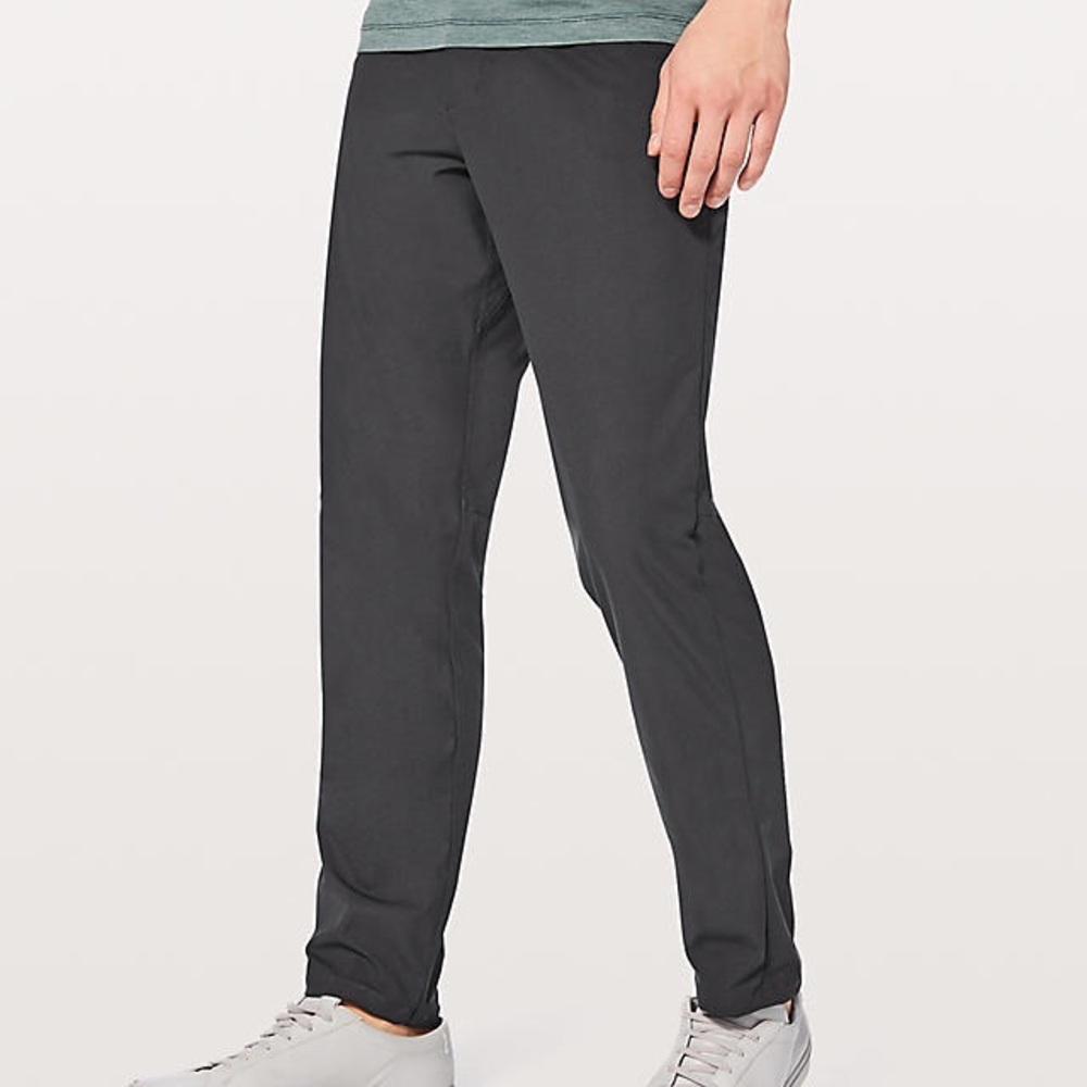 Men’s Lululemon ABC pants 32/34